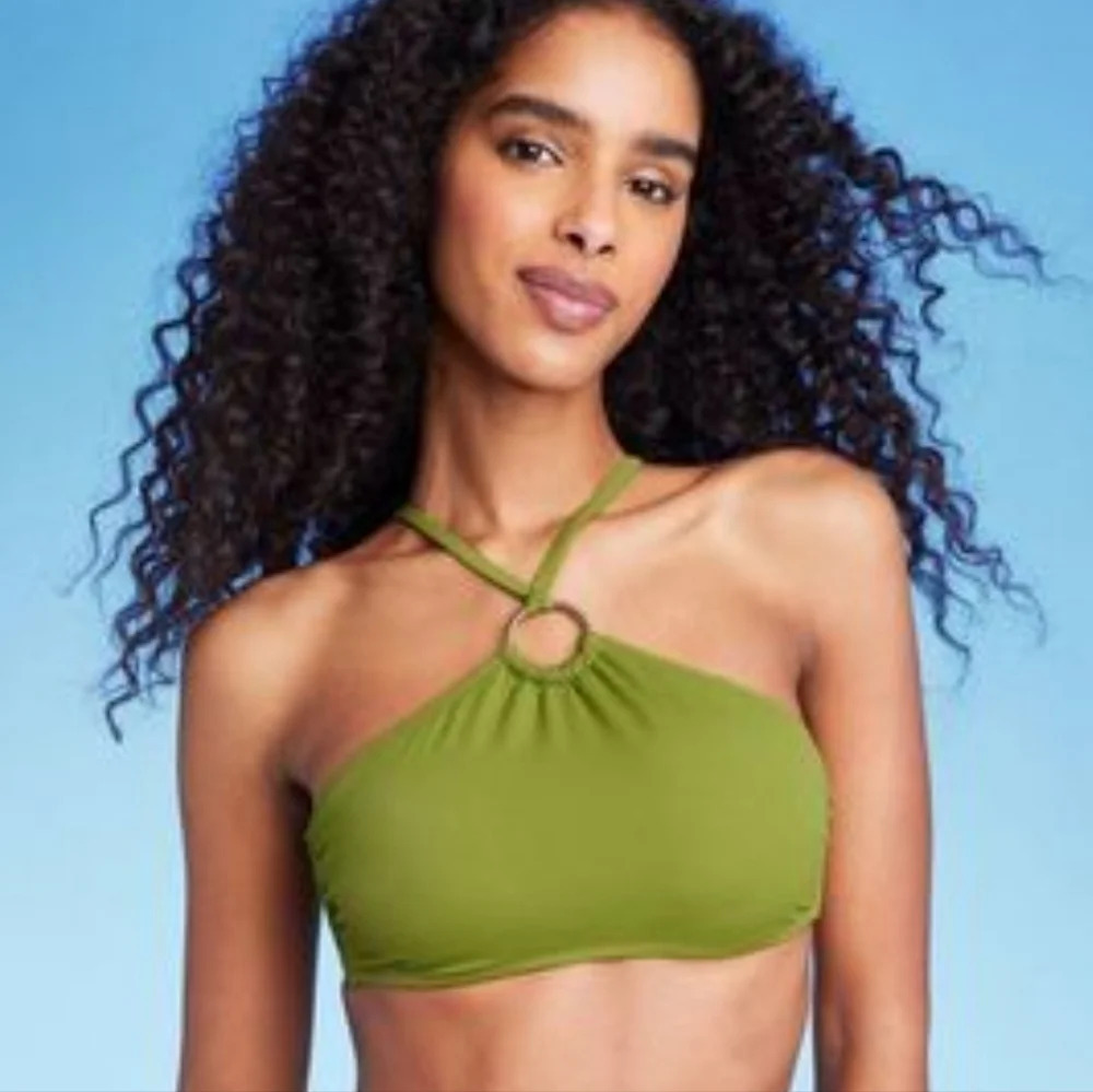 NWT Shade & Shore Ring Front Halter Bralette Swim Top M 8-10